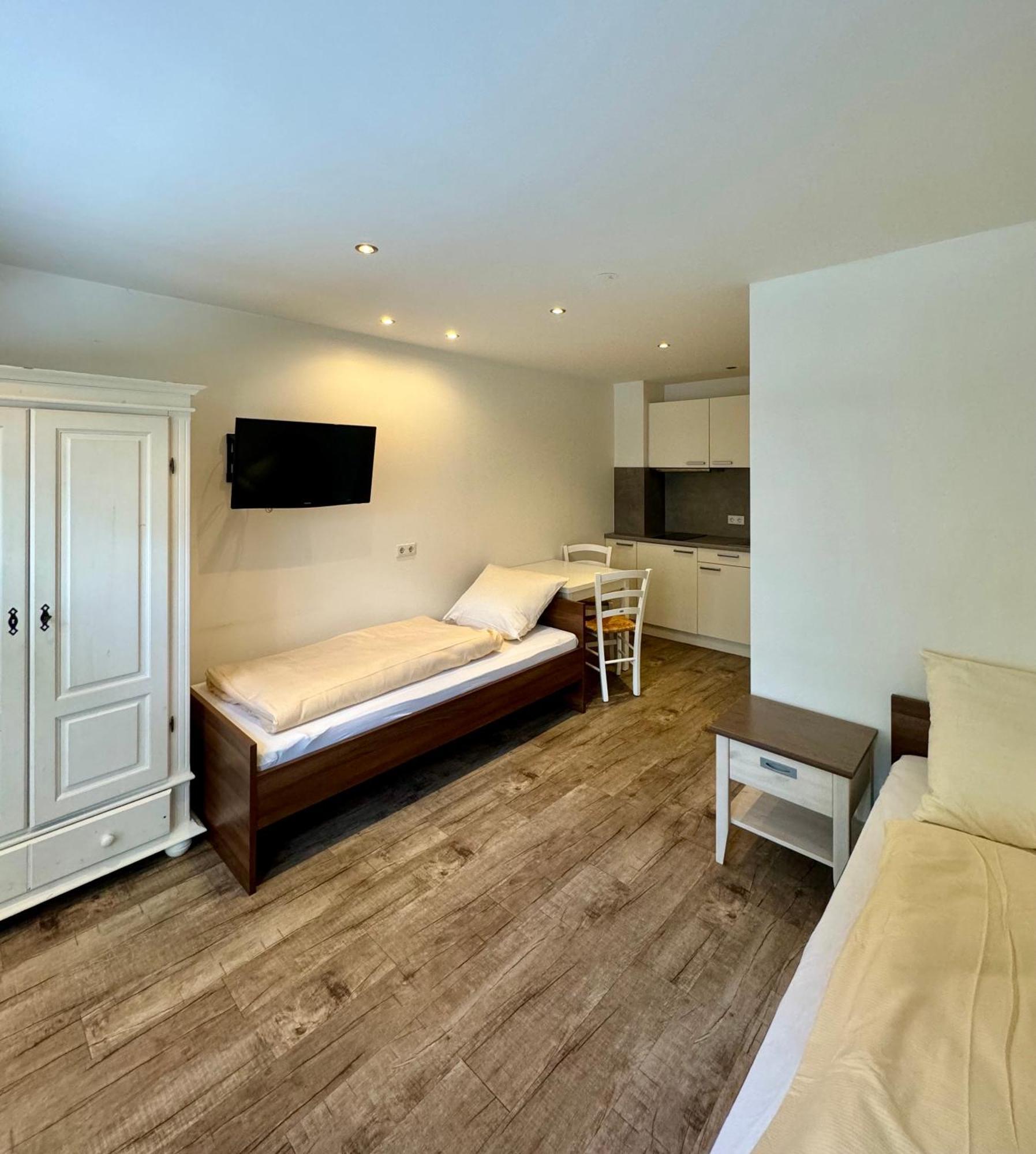 Skill Mountain Lodge - Ski Und Bike Hostel Im Sommer Mit Joker Card 잘바흐 힌터글렘 외부 사진
