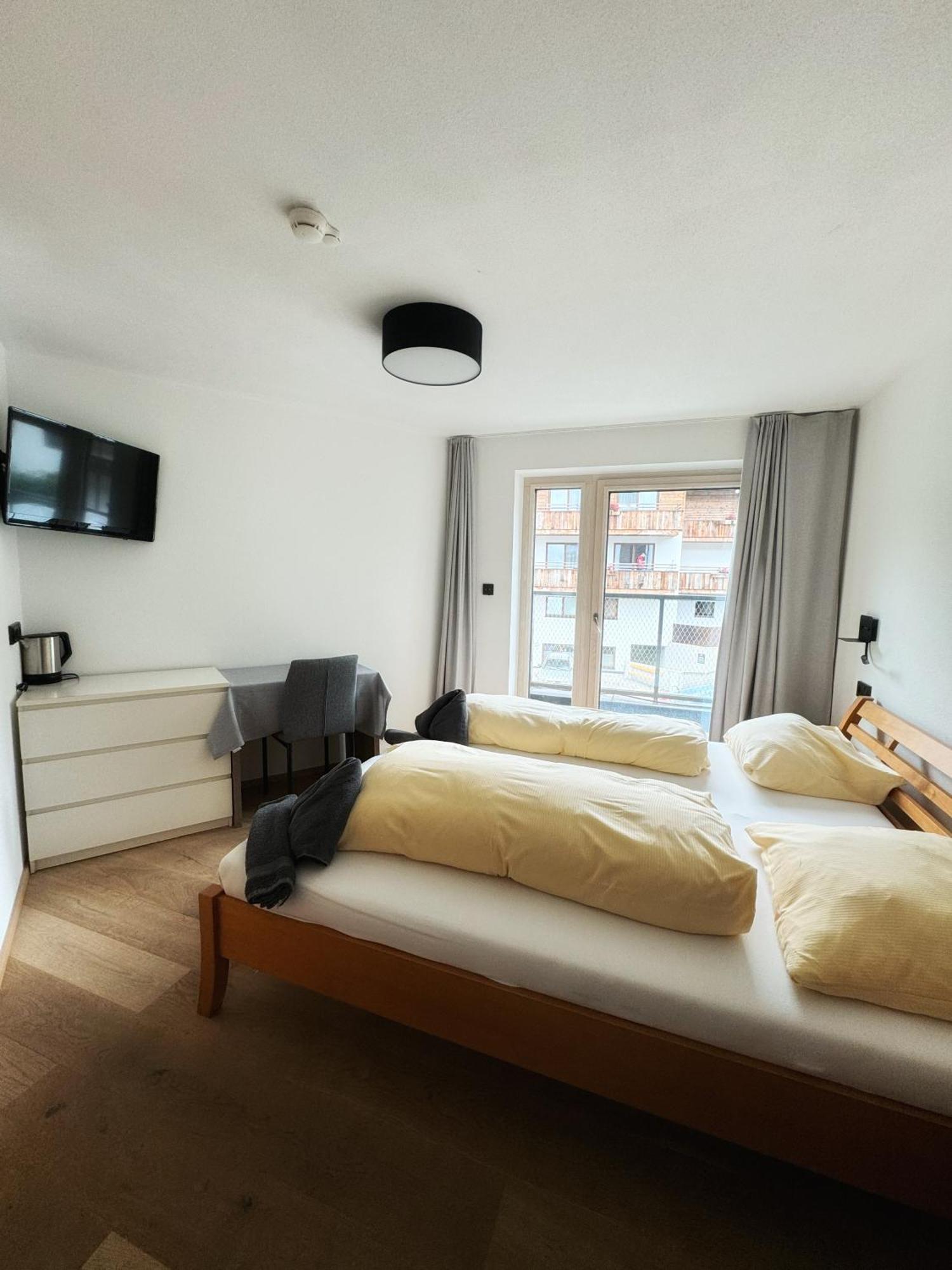 Skill Mountain Lodge - Ski Und Bike Hostel Im Sommer Mit Joker Card 잘바흐 힌터글렘 외부 사진
